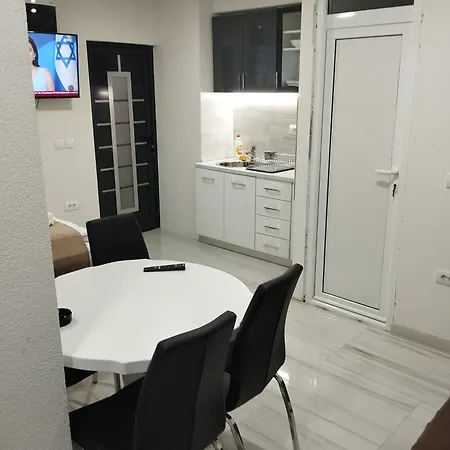 アパート Lela Lux Jošanička Banja