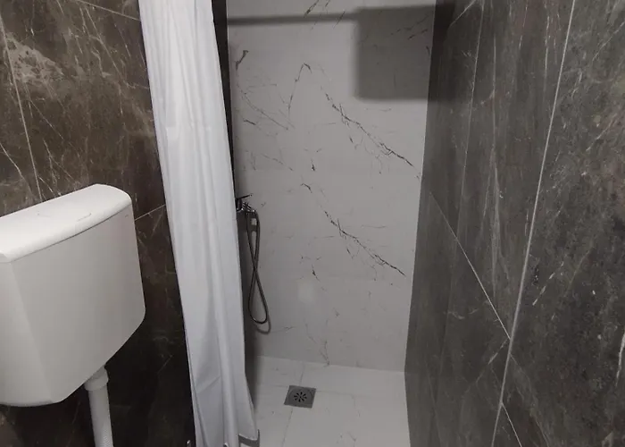 Lela Lux * Josanicka Banja