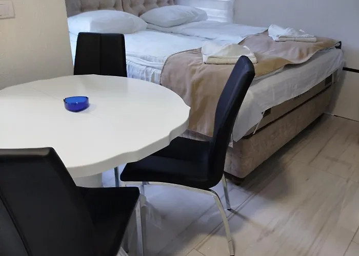 Διαμέρισμα Lela Lux *