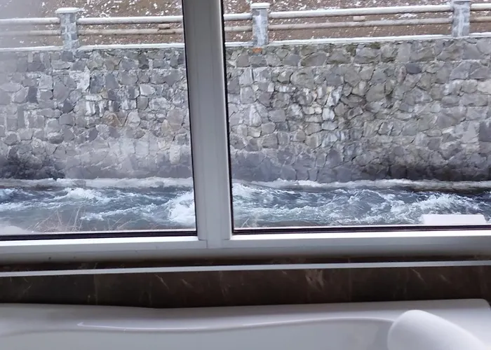 Lela Lux Josanicka Banja